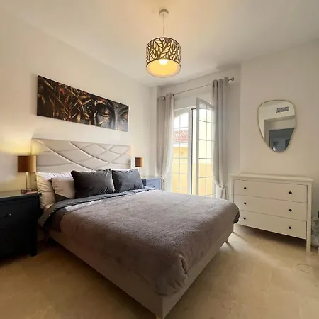Fantastic With Stunning Sea & Golf Views