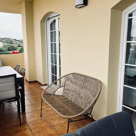 Apartment Fantastic With Stunning Sea & Golf Views Sitio de Calahonda