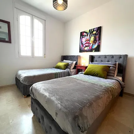 Apartment Fantastic With Stunning Sea & Golf Views
