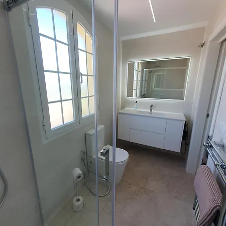 Apartment Fantastic With Stunning Sea & Golf Views *